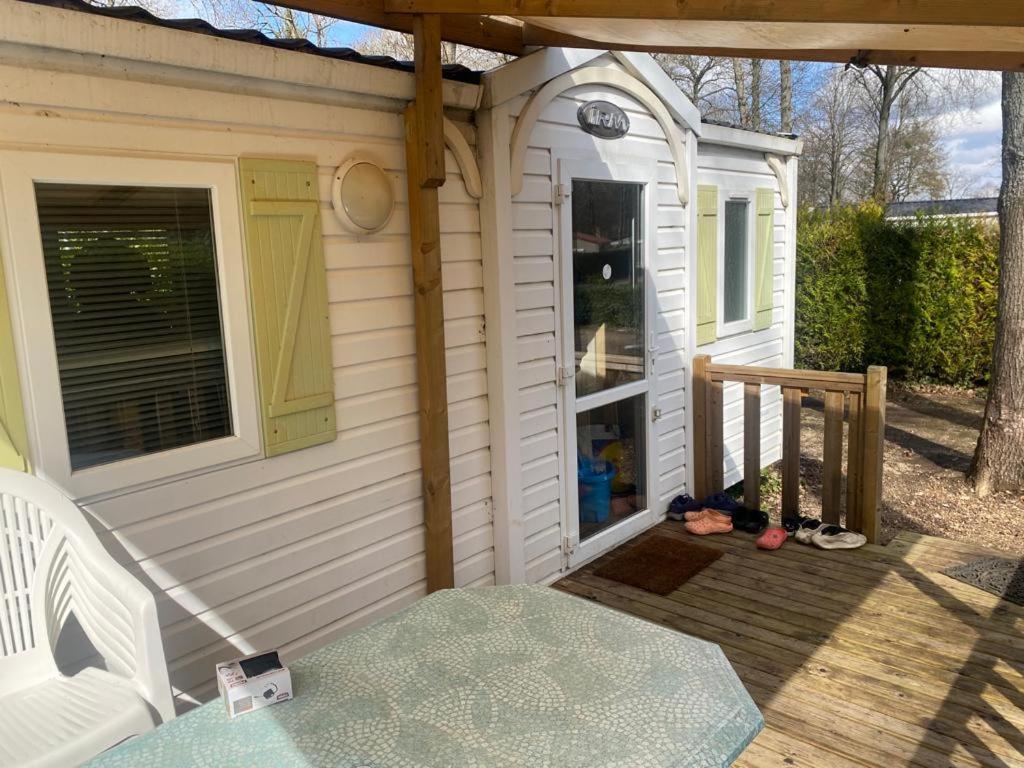 Mobil-Home Au Parc Des Roches Saint-Chéron المظهر الخارجي الصورة